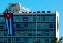 Cuba, una de cal y tres de arena