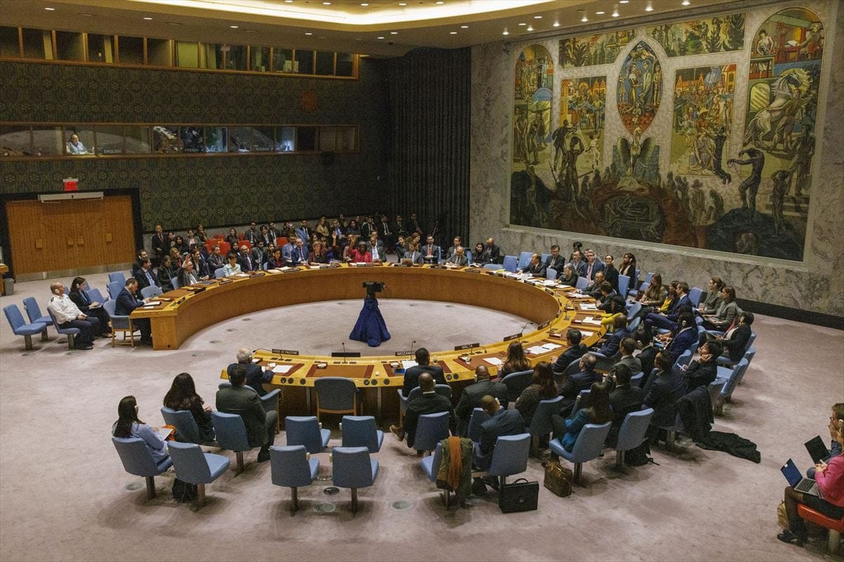 Consejo de Seguridad de la ONU resuelve exigir pausas humanitarias y ...